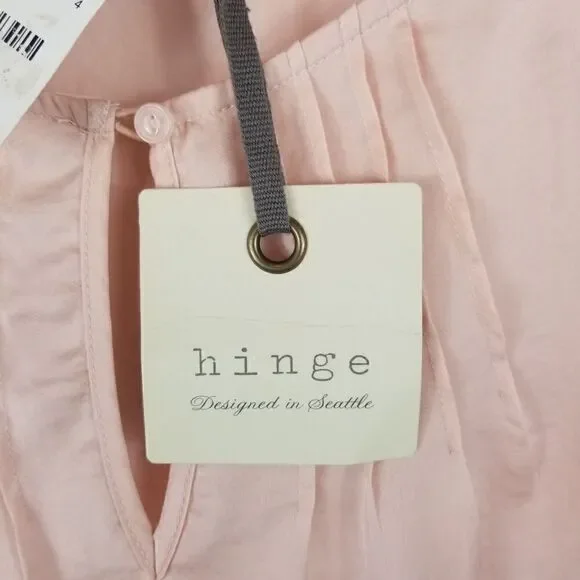 HINGE "DESIGNED IN SEATTLE" LIGHT PINK BELL SLEEVE - Picture 9 of 15